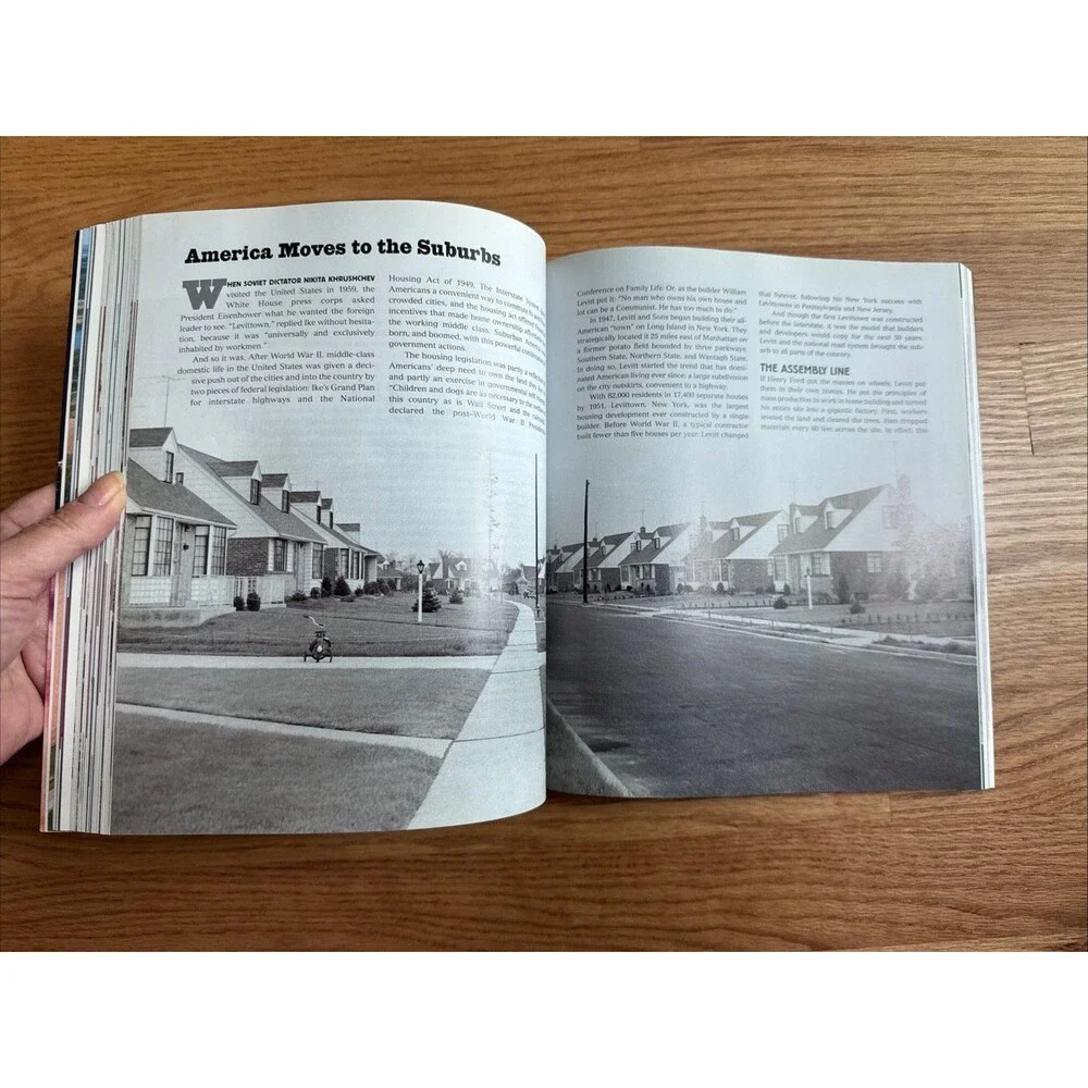 Roads That Built America: Incredible Story of the U.S. Interstate System 225 Pgs